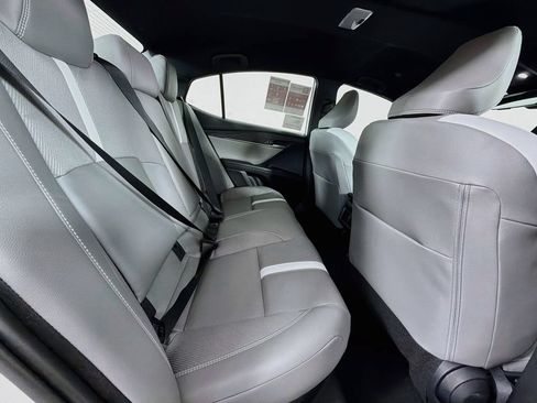 New 2026 Toyota Camry SE FWD image 25