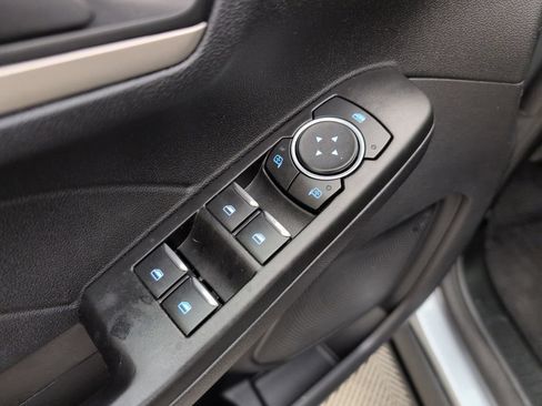 Certified 2022 Ford Escape S AWD/4WD image 32