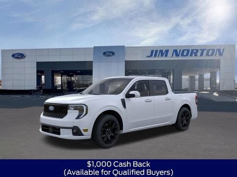 New 2026 Ford Maverick Lobo AWD/4WD image 1