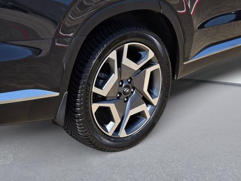 Used 2024 Hyundai Palisade Limited AWD/4WD image 9