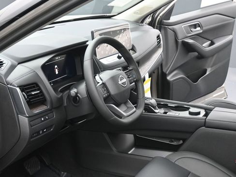 New 2026 Nissan Rogue Platinum w/ Platinum Premium Package image 7