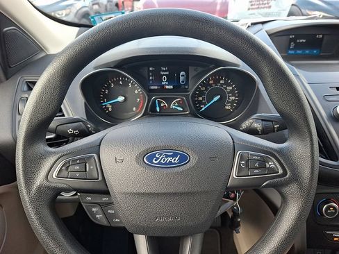 Used 2018 Ford Escape SE FWD image 20