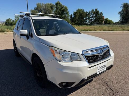 Used 2015 Subaru Forester 2.5i Limited AWD/4WD image 3