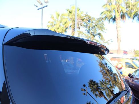 Used 2016 Honda Pilot Elite image 19