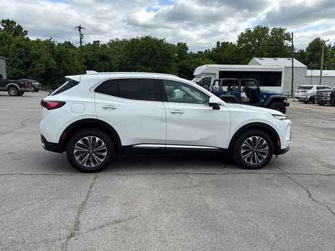 Used 2024 Buick Envision Preferred AWD/4WD image 9