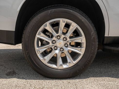 Used 2024 Chevrolet Tahoe Premier RWD image 10