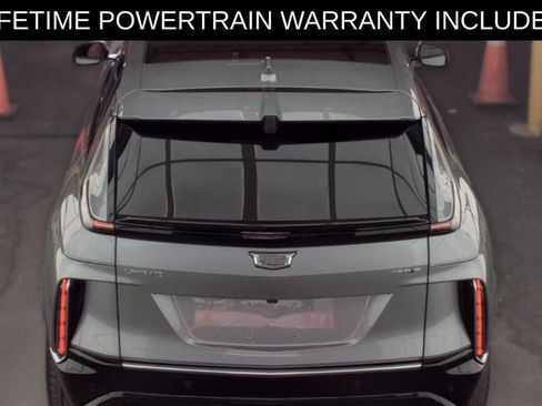 Used 2024 Cadillac Lyriq Tech RWD image 6