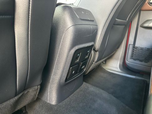 Certified 2023 Ford Bronco Outer Banks w/ Sasquatch Package image 24