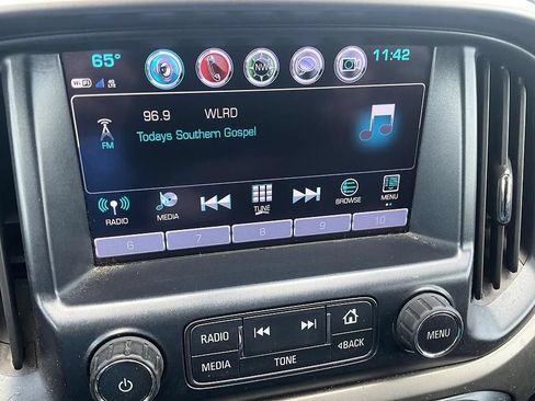 Used 2018 Chevrolet Colorado Z71 AWD/4WD image 18