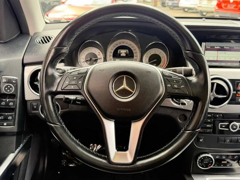 Used 2014 Mercedes-Benz GLK 350 4MATIC image 31