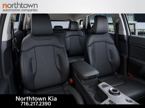 New 2026 Kia Sportage EX image 16