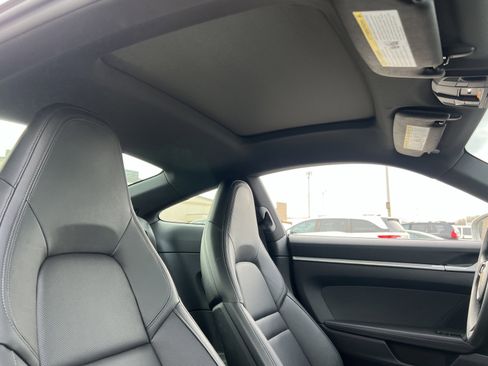 Certified 2024 Porsche 911 Carrera image 25