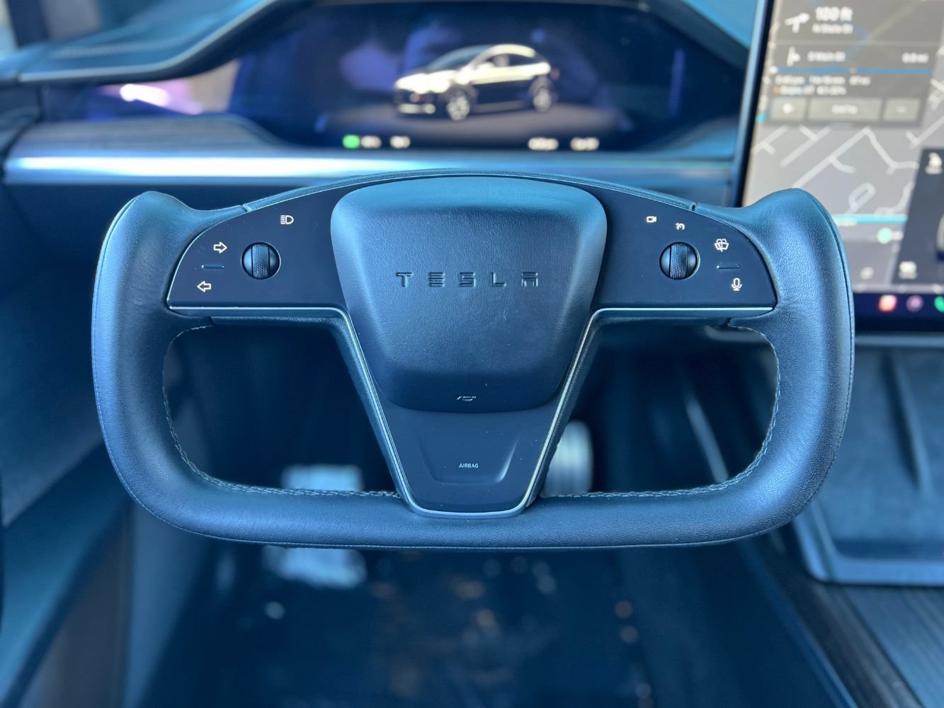 Used 2023 Tesla Model X AWD/4WD image 13