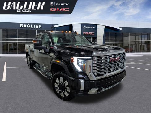 Used 2025 GMC Sierra 2500 Denali w/ Denali Reserve Package AWD/4WD image 1
