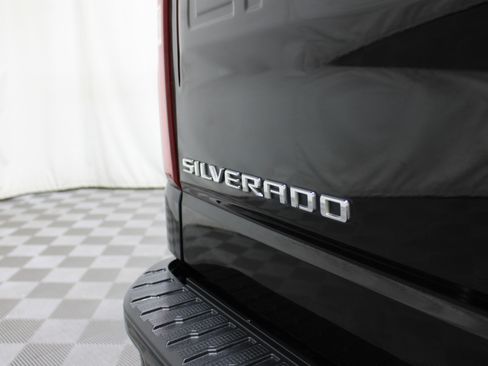 Used 2022 Chevrolet Silverado 1500 LT Trail Boss w/ Safety Package AWD/4WD image 26