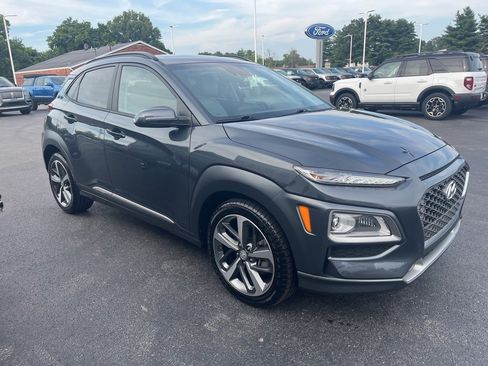 Used 2021 Hyundai Kona Limited w/ Cargo Package image 6