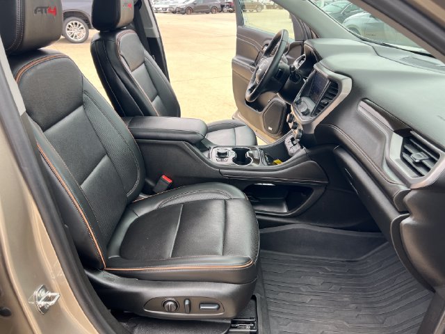 Certified 2023 GMC Acadia AT4 w/ Technology Package AWD/4WD image 15