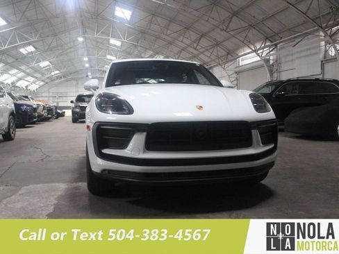 Used 2023 Porsche Macan AWD/4WD image 6