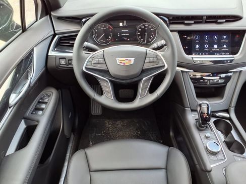 New 2025 Cadillac XT5 Premium Luxury w/ LPO, Floor Liner Package image 10