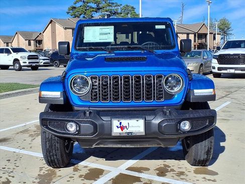 New 2026 Jeep Gladiator Sport AWD/4WD image 4