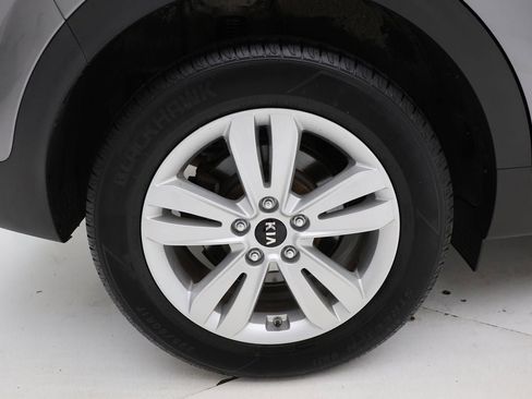 Used 2018 Kia Sportage LX w/ LX Popular Package AWD/4WD image 9