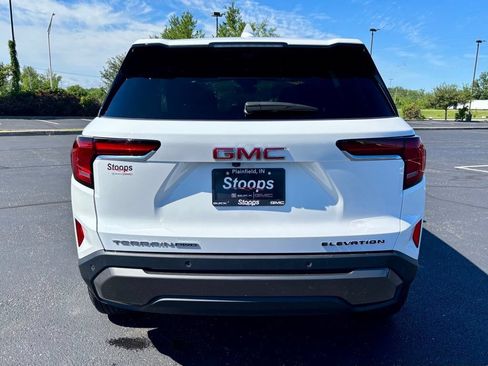 Used 2025 GMC Terrain Elevation w/ Technology Package II AWD/4WD image 6