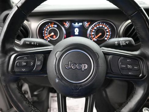 Used 2022 Jeep Wrangler Unlimited Sport AWD/4WD image 17