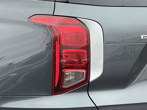 Certified 2022 Hyundai Palisade SE image 9