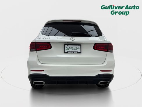 Used 2020 Mercedes-Benz GLC 300 4MATIC w/ AMG Line image 7