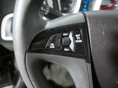 Used 2017 Chevrolet Equinox LS AWD/4WD image 27