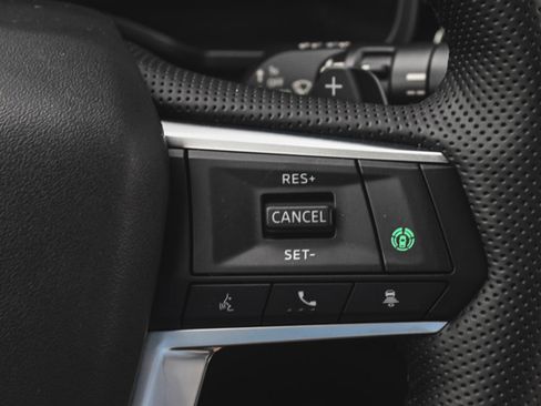 New 2025 Mitsubishi Outlander image 22