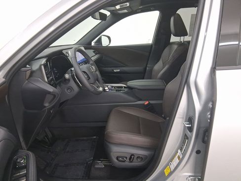 New 2026 Lexus TX 350 AWD image 5