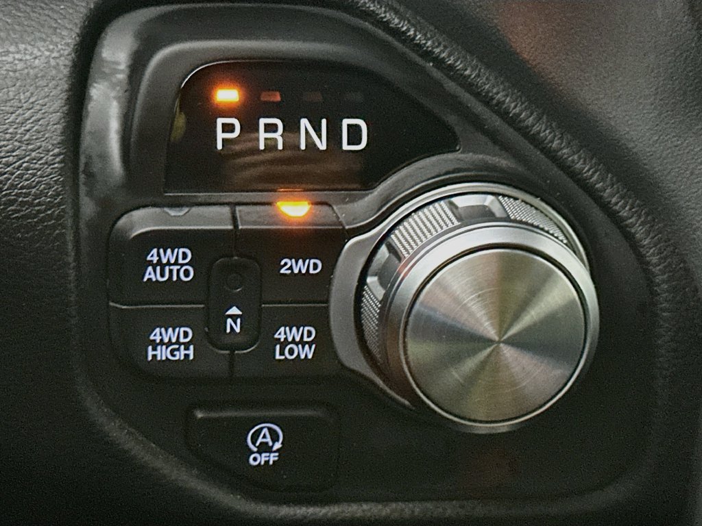 Used 2025 RAM 1500 Laramie w/ Sport Appearance Package AWD/4WD image 16