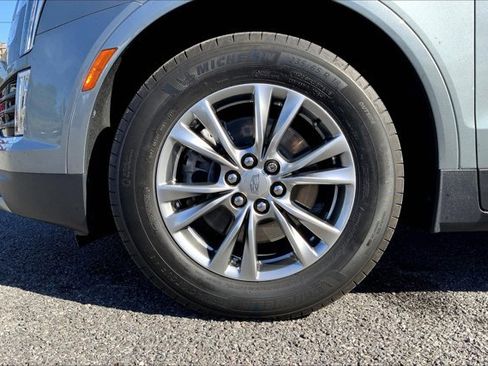 Used 2023 Cadillac XT5 Premium Luxury image 8