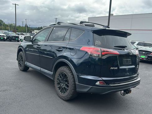 Used 2018 Toyota RAV4 LE w/ All Weather Liner Package AWD/4WD image 12