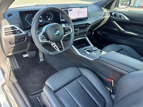 Used 2025 BMW 430i xDrive Convertible w/ M Sport Package AWD/4WD image 9