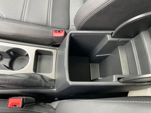 Used 2022 Volkswagen Passat 2.0T image 12