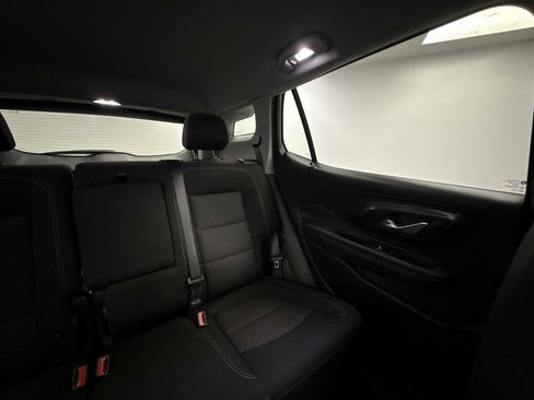 Used 2024 GMC Terrain SLE FWD image 14