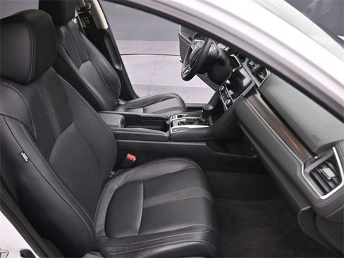 Used 2020 Honda Civic EX-L image 27