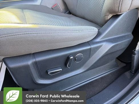 Used 2018 Ford F150 XLT w/ Equipment Group 302A Luxury image 26