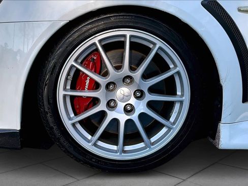 Used 2015 Mitsubishi Lancer Evolution GSR image 10