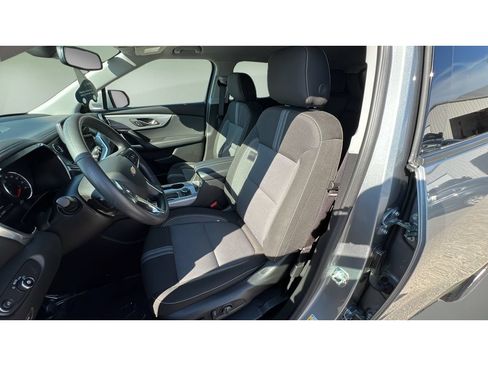 Certified 2025 Chevrolet Blazer LT w/ Convenience Package AWD/4WD image 24