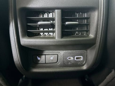 Used 2024 Cadillac XT4 Sport w/ Cold Weather Package image 27