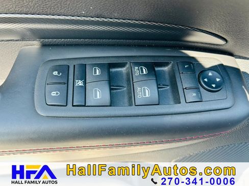 Used 2022 Dodge Durango R/T AWD/4WD image 23
