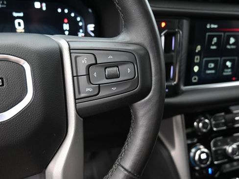 Used 2023 GMC Yukon Denali RWD image 6