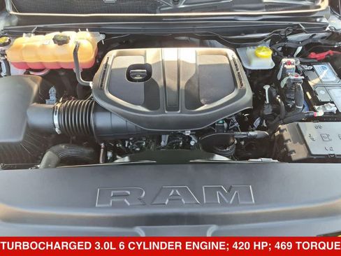 Used 2025 RAM 1500 Big Horn AWD/4WD image 13