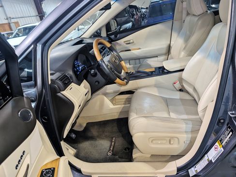 Used 2015 Lexus RX 450h AWD image 15