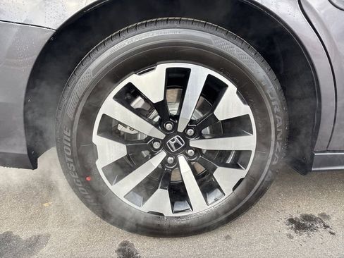 New 2026 Honda Odyssey EX-L image 11