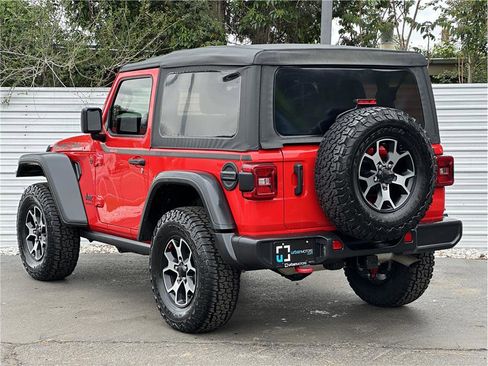 Used 2021 Jeep Wrangler Rubicon w/ LED Lighting Group AWD/4WD image 12