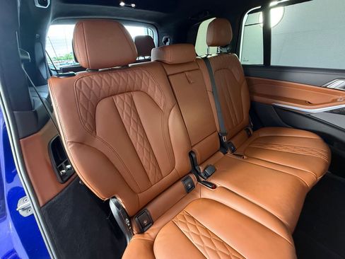 Used 2024 BMW X7 M60i w/ Executive Package image 33